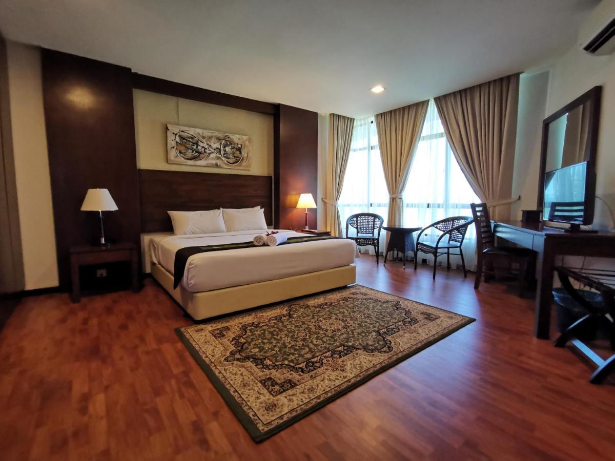 Samsuria Beach Apartment Resort Cherating Exterior foto